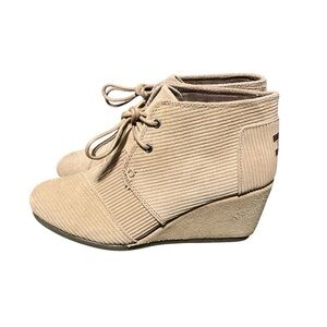 Toms Tan Corduroy Wedge Ankle Boots Womens size 7.5